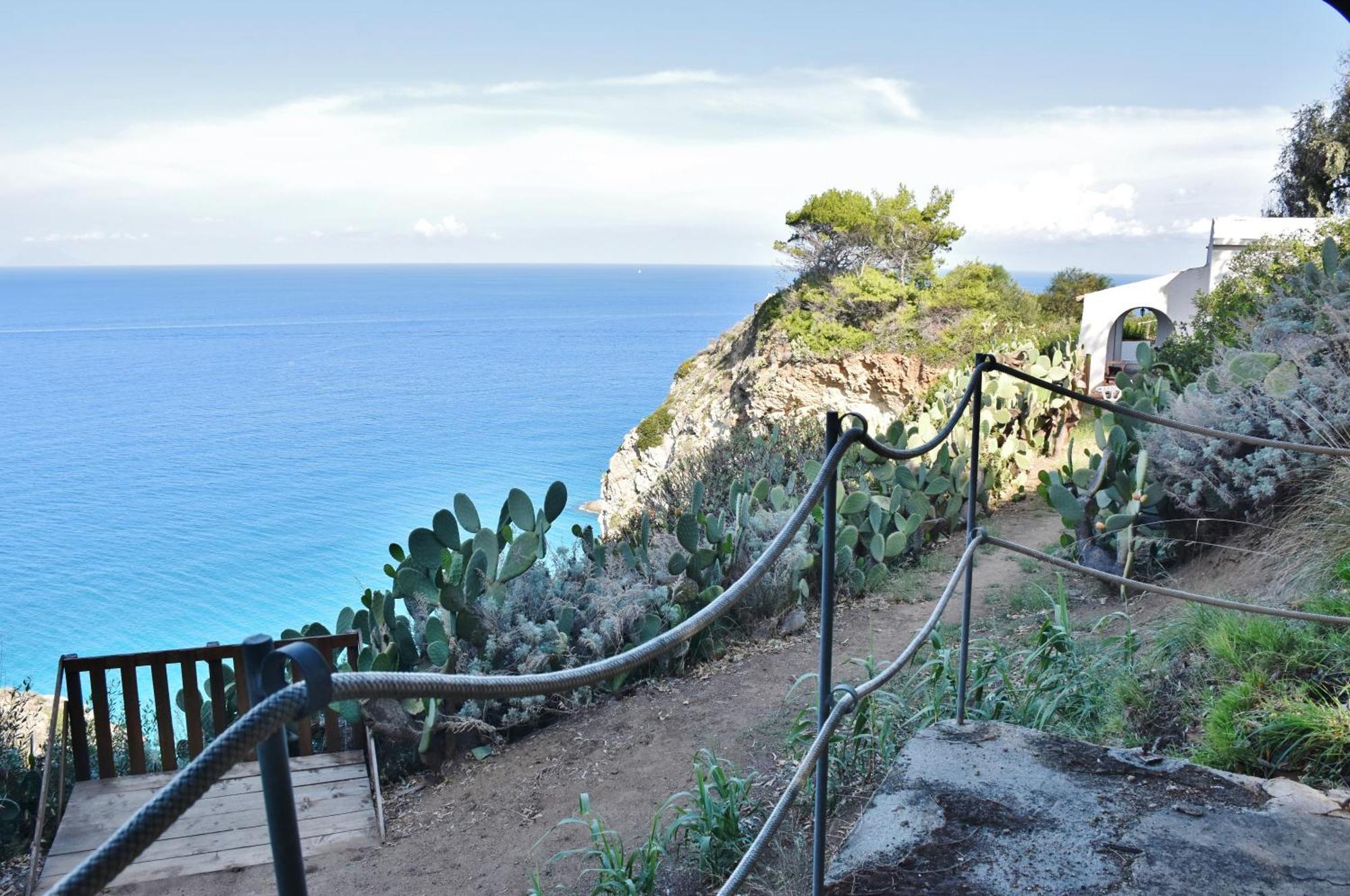 Calabria Beach Villa'S Capo Vaticano Exterior photo